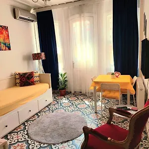 La Bella Oda ve Kahvaltı