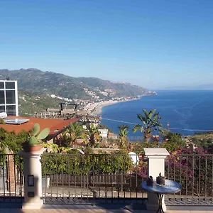 La Casetta Di Mary Apartament