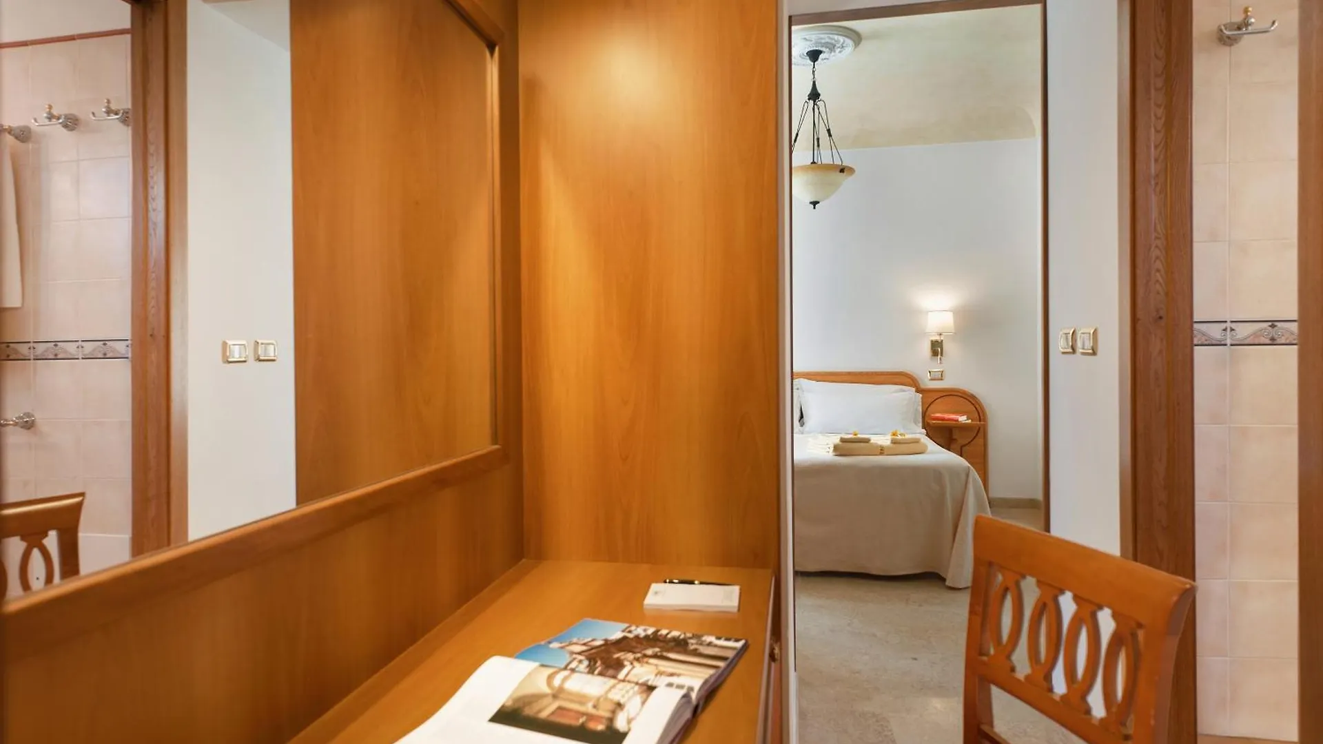 Hotel Villa Schuler Ταορμίνα 4*,